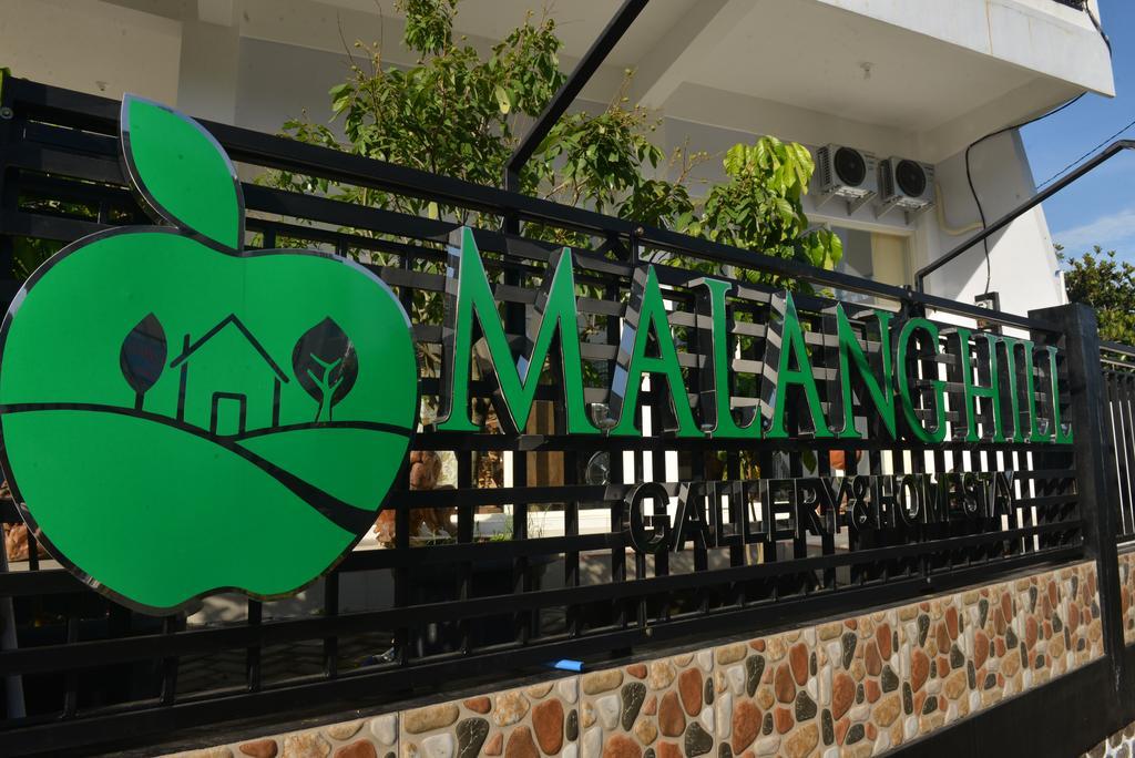 Hotel Malang Hill Syariah Redpartner Esterno foto